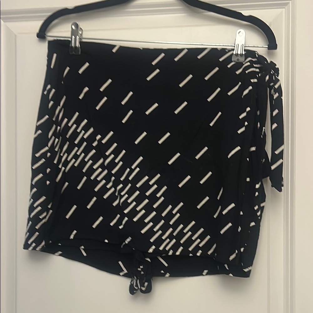ASOS Black and White Patterned Skort